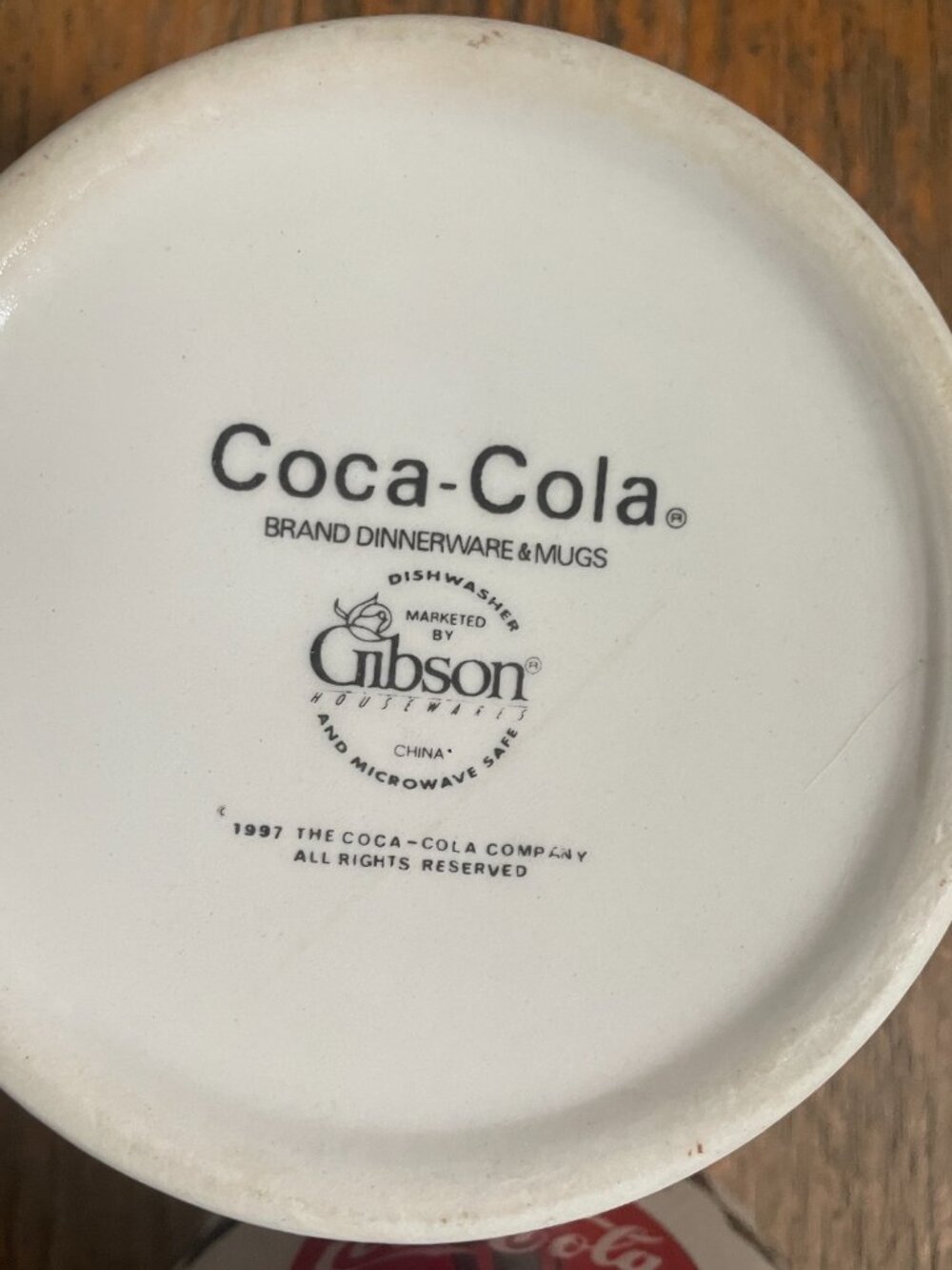 Coca-Cola Vintage Mugs 1997 by Gibson - Picture 6 of 7